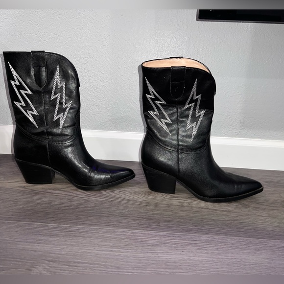 Lightning Black Western (cowboy) Boots - Picture 2 of 12